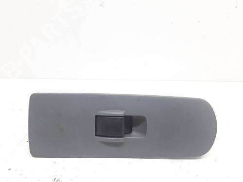 Used Right front window switch MITSUBISHI COLT VI (Z3_A, Z2_A) 1.5 DI-D (Z39A) (95 hp) 11174217