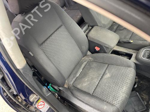 Used Right front seat VW GOLF VI (5K1) [2008-2014]  25994783