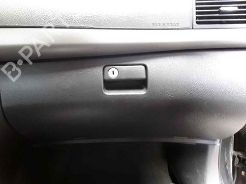 Used Glove box TOYOTA AVENSIS (_T25_) 2.2 D-4D (ADT251_, ADT251R) (150 hp) 19067219
