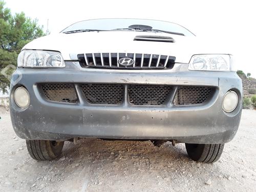 Used Front bumper HYUNDAI H-1 / STAREX Bus (A1) 2.5 TD 4WD (99 hp) 10414197