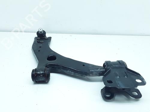 Used Right front suspension arm VOLVO V40 Hatchback (525) D2 (114 hp) 12317674