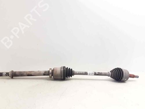 Antriebswelle rechts vorne für RENAULT SCÉNIC III (JZ0/1_) 1.5 dCi (106 hp) 18480532