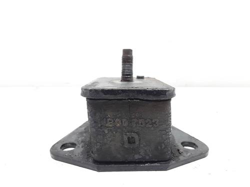 Used Engine mount MITSUBISHI L200 (K7_T, K6_T, K5_T) 2.5 TD 4WD (K74T) (115 hp) 11867852