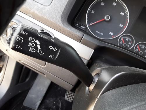 Commande de phare VW GOLF V (1K1) 1.9 TDI (105 hp) 9872230