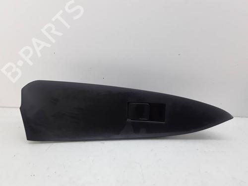 Used Right rear window switch TOYOTA RAV 4 III (_A3_) [2005-2014]  30837829