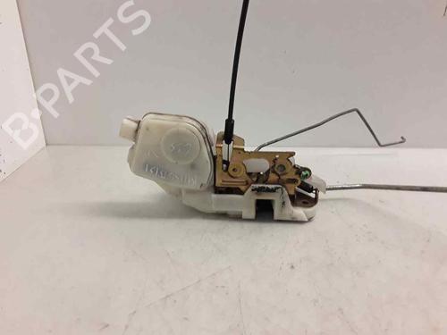 Used Front right lock MITSUBISHI PAJERO III (V7_W, V6_W) 3.2 Di-D (V68W, V78W) (165 hp) 29489738