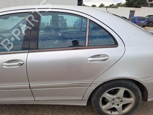 Used Left rear door MERCEDES-BENZ C-CLASS (W203) C 220 CDI (203.006) (136 hp) 31906653