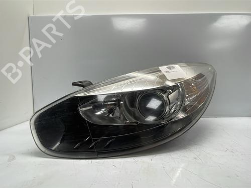 left-headlight-renault-fluence-l3_-2010-36650327 main image