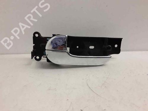 Used Front left interior door handle KIA CARNIVAL II (GQ) [1999-2007]  29617376