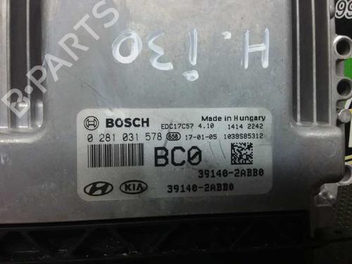 Used Engine control unit (ECU) HYUNDAI i30 (FD) [2007-2012]  7470496