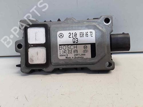 Used Electronic module Electronic module MERCEDES-BENZ E-CLASS (W210) E 300 Turbo-D (210.025) (177 hp) 33852639 33852639