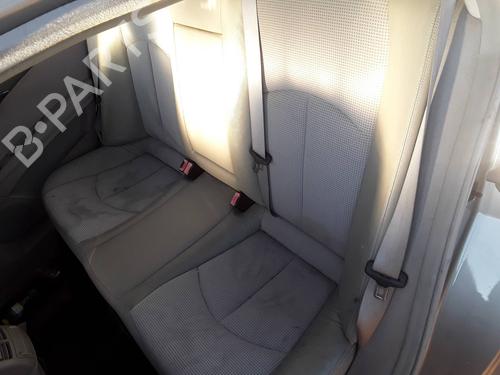 Used Rear seat Rear seat MERCEDES-BENZ E-CLASS (W211) E 270 CDI (211.016) (177 hp) 33994613 33994613