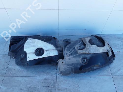 wheel-arch-renault-megane-iii-hatchback-bz01_-b3_-2008-34168523 main image