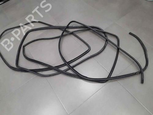 Gummilist TOYOTA RAV 4 III (_A3_) [2005-2014]  30711448