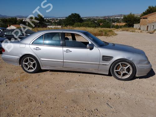 Front right window mechanism MERCEDES-BENZ E-CLASS (W210) E 220 CDI (210.006) | BP13708527C23 