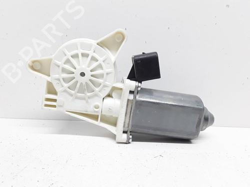 Vindusheismotor venstre foran VW GOLF IV (1J1) 1.9 TDI (101 hp) 11601341