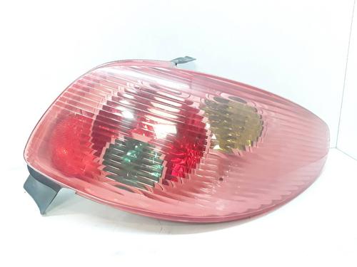 Used Right taillight PEUGEOT 206 Hatchback (2A/C) 1.4 HDi eco 70 (68 hp) 11516326