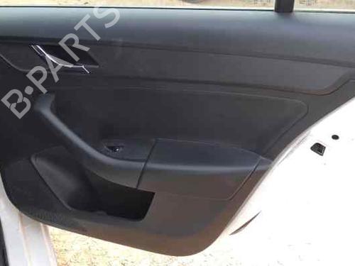Right front fog light SKODA RAPID (NH3, NK3, NK6) 1.6 TDI | BP7468638C31 