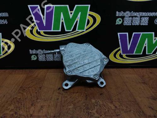 Used Vacuum pump TOYOTA COROLLA Verso (ZER_, ZZE12_, R1_) 2.2 D-4D (AUR10_, AUR10R) (136 hp) 7469194