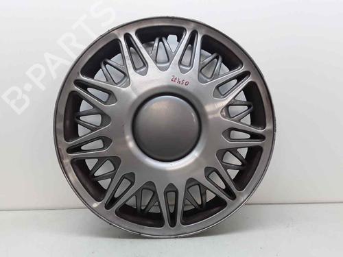 Used Hub cap CHRYSLER STRATUS (JA) 2.0 LE (131 hp) 25818475
