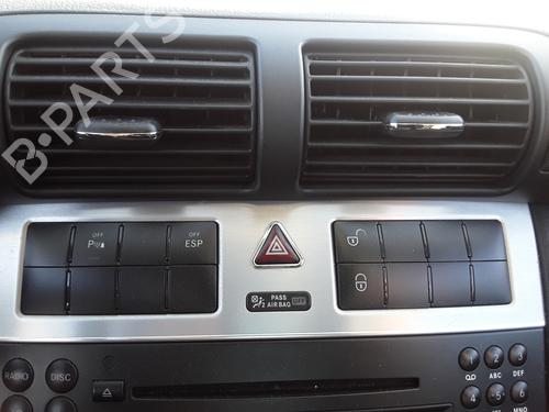 Used Warning switch MERCEDES-BENZ CLC-CLASS (CL203) CLC 200 CDI (203.707) (122 hp) 11018315