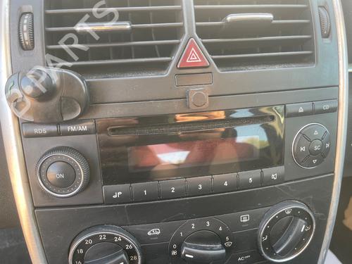 Used Radio MERCEDES-BENZ B-CLASS Sports Tourer (W245) [2005-2011]  29232539