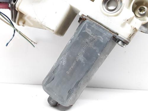 Front left window mechanism TOYOTA AVENSIS (_T25_) 1.8 VVT-i (ZZT251_, ZZT251R) | BP9504346C22