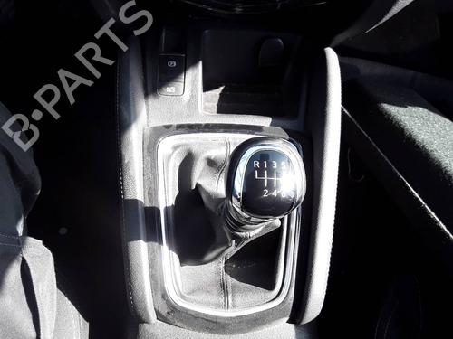 Used Gear lever NISSAN QASHQAI II (J11, J11_) [2013-2025]  12316642