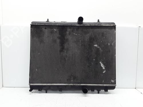 Used Water radiator Water radiator 36785958 36785958