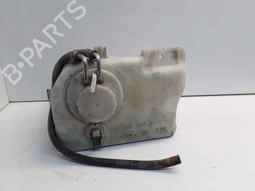 Used Windscreen washer tank Windscreen washer tank MERCEDES-BENZ CLK (C208) CLK 230 Kompressor (208.347) (193 hp) 33741274 33741274