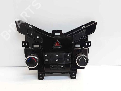climate-control-chevrolet-cruze-j300-2009-29437136 main image