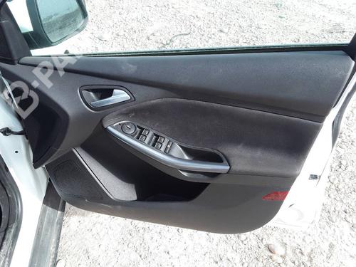 right-front-door-panel-ford-focus-iii-16-ti-2010-2011-2012-2013-2014-2015-2016-2017-2018-2019-2020-10965143 main image