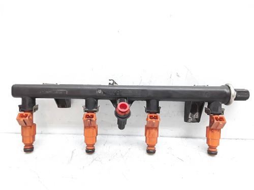 Used Injection rail ALFA ROMEO 147 (937_) 1.6 16V T.SPARK ECO (937.AXA1A, 937.BXA1A) (105 hp) 8240282