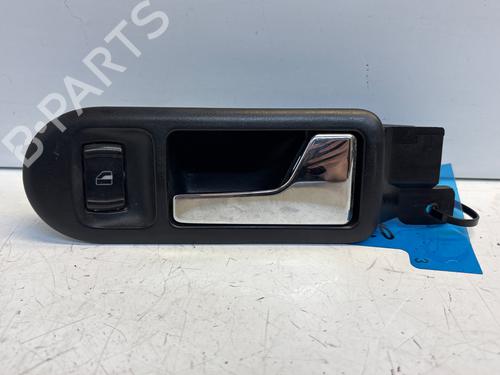Used Front right interior door handle Front right interior door handle 36785968 36785968