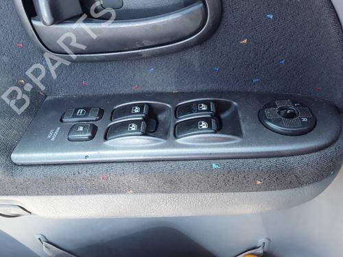 Used Left front window switch HYUNDAI TRAJET (FO) 2.0 CRDi (113 hp) 18130420