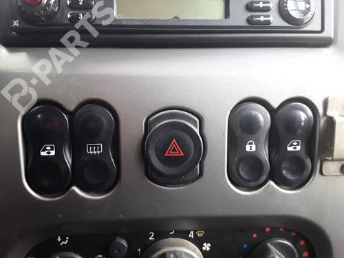Used Left front window switch Left front window switch DACIA SANDERO 1.5 dCi (75 hp) 8536598 8536598