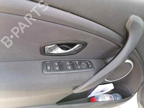 Gear lever RENAULT MEGANE III Hatchback (BZ0/1_, B3_) 1.5 dCi | BP8642792M90 