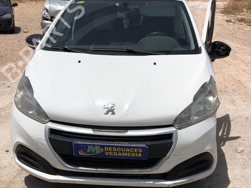 Brugte PEUGEOT 208 I (CA_, CC_)    4778535