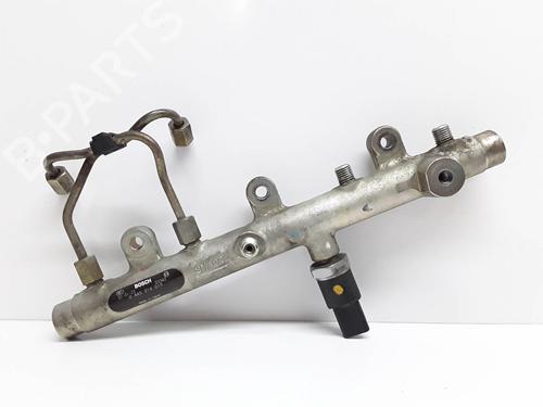 Used Injection rail CITROËN XSARA Break (N2) 2.0 HDI 90 (90 hp) 8878661