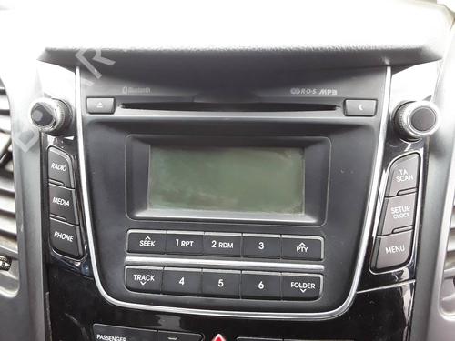 Used Radio HYUNDAI i30 (GD) [2011-2025]  8642790