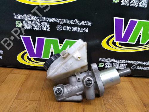 Used Brake master cylinder MINI MINI (R50, R53) John Cooper Works (218 hp) 7467368