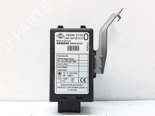 Dør styreenhed NISSAN ALMERA II Hatchback (N16) 1.5 (90 hp) 9401495