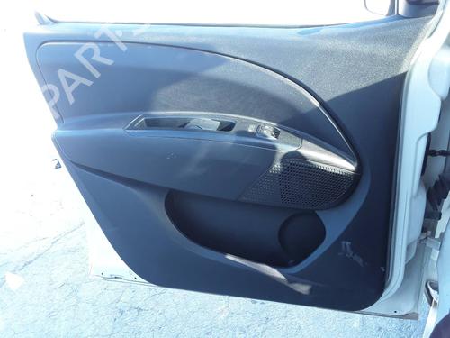 Venstre frontpanel OPEL COMBO Box Body/MPV (X12) 1.6 CDTI (B05) (105 hp) 15782652
