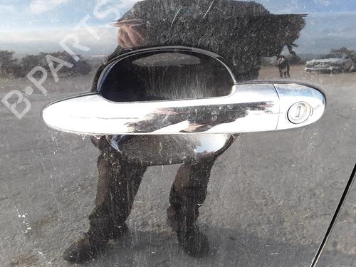 Used Front left exterior door handle KIA CARENS III MPV (UN) 2.0 CRDi 140 (140 hp) 13937066