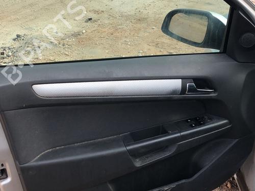Advarselsbryter OPEL ASTRA H (A04) 1.9 CDTI (L48) | BP23886862I22 