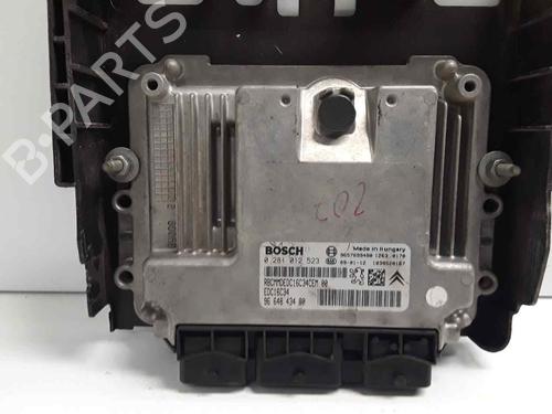 Motorstyringsenhet PEUGEOT 207 (WA_, WC_) 1.4 HDi (68 hp) 30863621