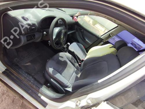 Compressor do fecho central SEAT TOLEDO II (1M2) 1.6 | BP11174152M86 