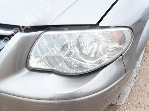 Used Left headlight CHRYSLER VOYAGER IV (RG, RS) 2.5 CRD (141 hp) 9504001