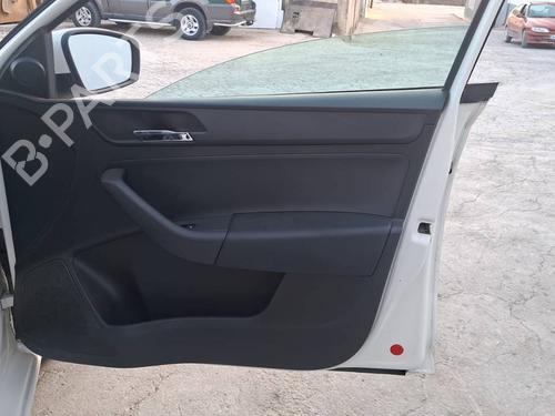 Garniture avant droite Garniture avant droite SEAT TOLEDO IV (KG3) [2012-2019] 39908321 39908321