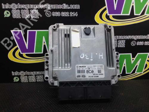 Engine control unit (ECU) HYUNDAI i30 (FD) | BP7470496M57